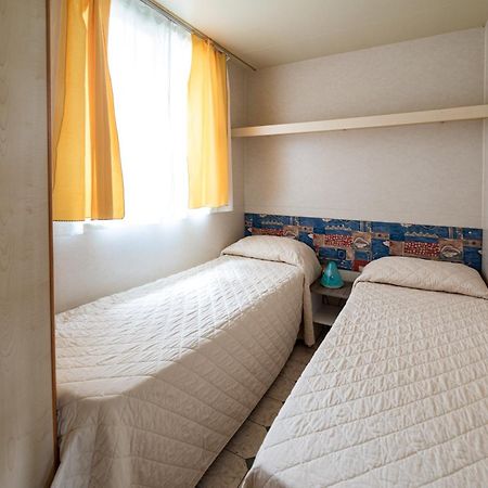 Villaggio Camping Punta Lunga ヴィエステ エクステリア 写真
