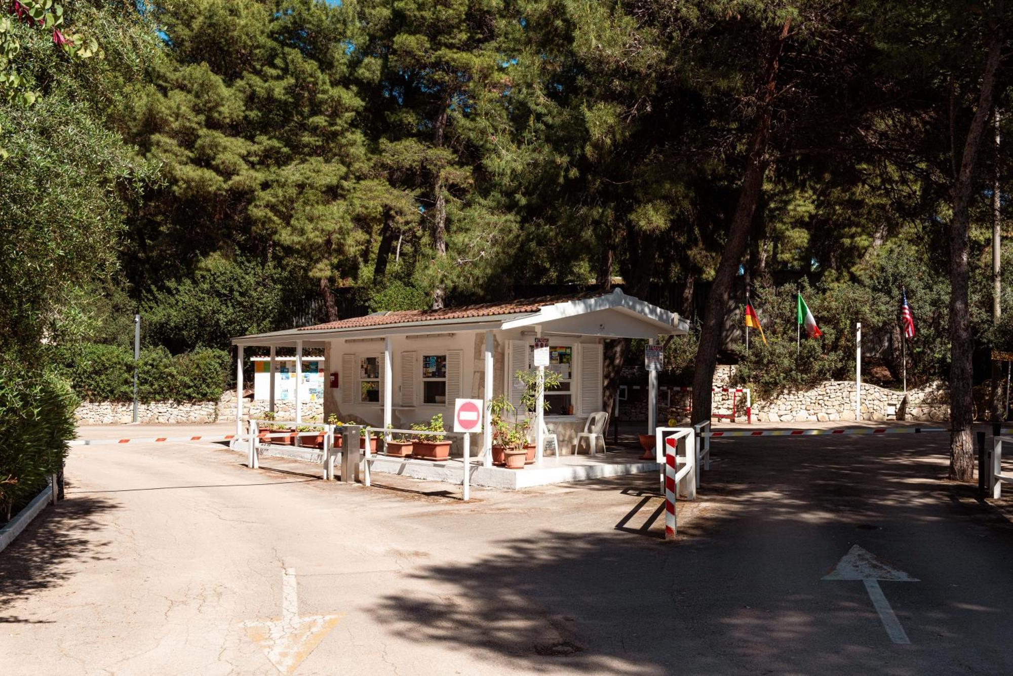 Villaggio Camping Punta Lunga ヴィエステ エクステリア 写真