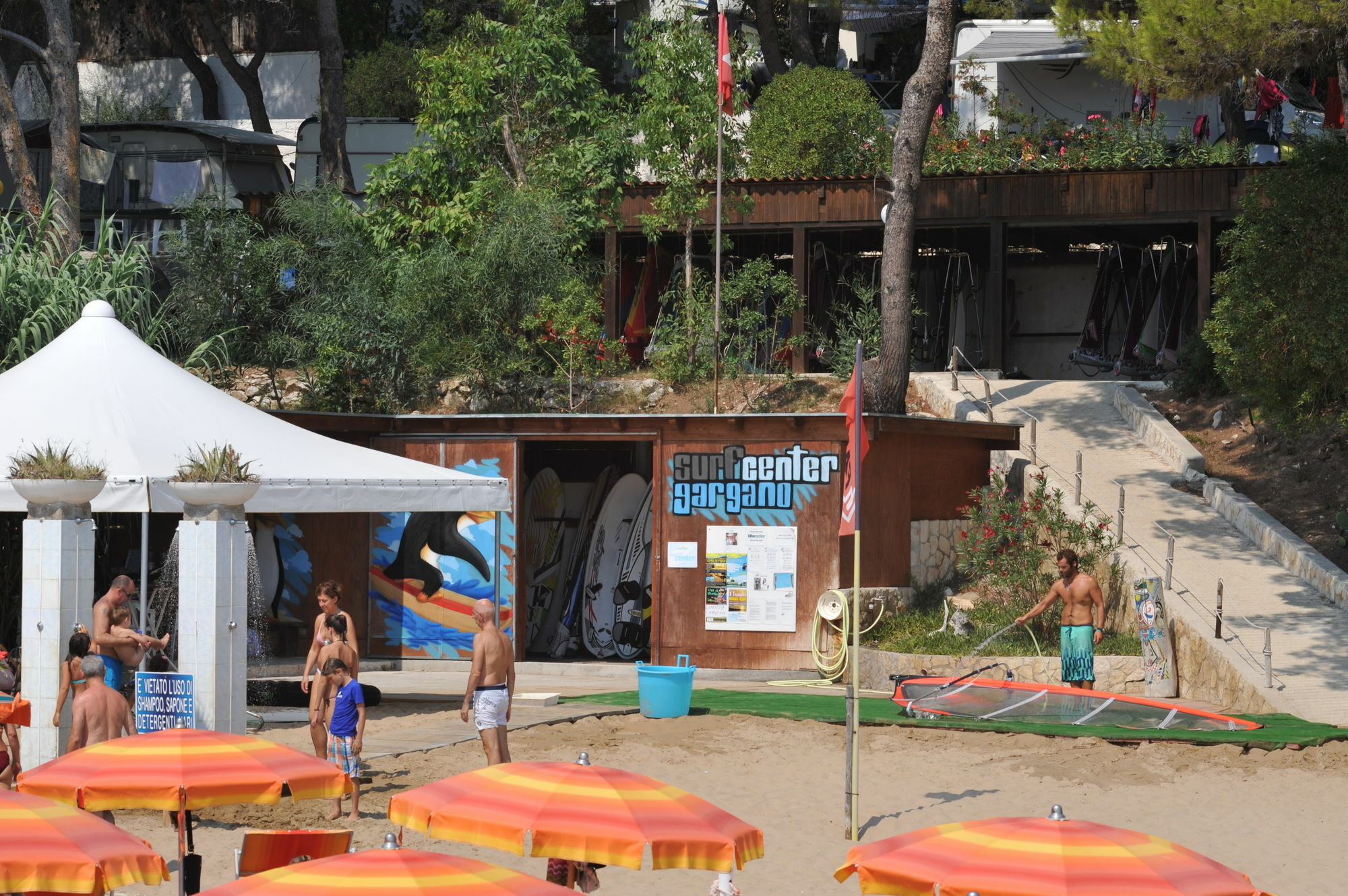 Villaggio Camping Punta Lunga ヴィエステ エクステリア 写真